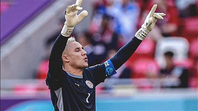 حارس ريال مدريد السابق يقترب من الوحدة السعودي