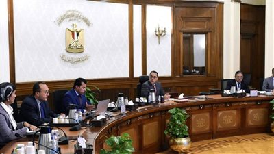 رئيس الوزراء يتابع الموقف التنفيذي لمشروعات وزارة الشباب والرياضة بالمحافظات