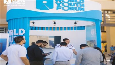  منتدى شباب العالم يستعرض رحلة نجاحه في قمة فوربس | صور