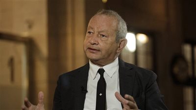 نجيب ساويرس: قلت لـ محمد مرسي مصر أكبر منك واللى بتعملوه ده غلط