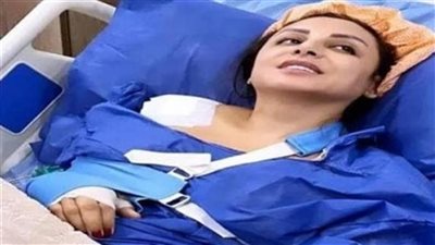 طبيب أنغام:  لم تصب بأي أورام أو سرطانات| فيديو