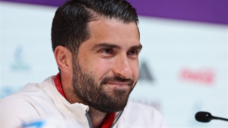 كريم أنصاري لاعب