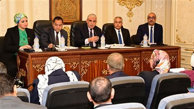 تفاصيل أولى جلسات الاستماع بشأن مشروع قانون العمل بالبرلمان