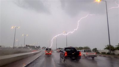 الأرصاد تحذر من طقس اليوم الثلاثاء: انخفاض كبير بدرجات الحرارة وأمطار رعدية 