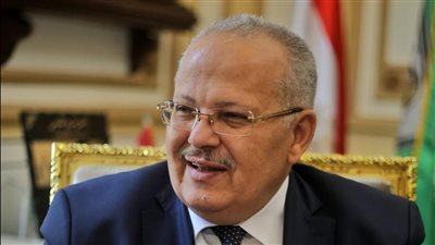 رئيس جامعة القاهرة يعلن إتاحة مشاهدة مباريات كأس العالم لطلاب المدن الجامعية