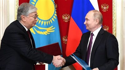 بوتين وتوكاييف يناقشان إنشاء 