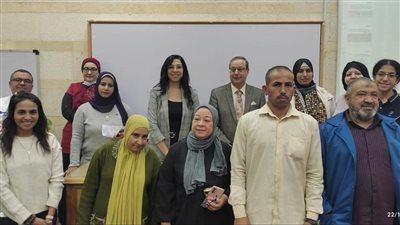 المخلفات الصلبة والإلكترونية وطرق التقليل منها ندوة بكلية الصيدلة جامعة عين شمس