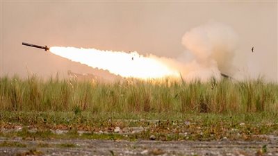 القنبلة الصغيرة.. سلاح أمريكي بعيد المدى يتجه إلى الجيش الأوكراني