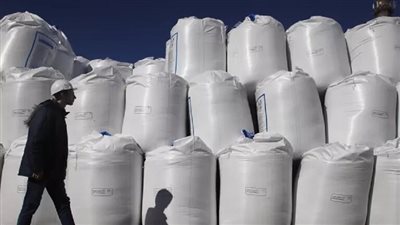  ألغاز عمولات الأسمدة تشعل غضب النواب.. تعوق التطوير والفلاح يدفع الثمن 