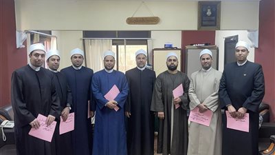 أوقاف القاهرة تكرم الأئمة المتميزين في النشاط الدعوي