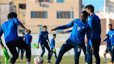 الإسماعيلي يواصل تدريباته استعدادا لمواجهة سموحة 