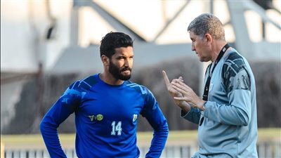 جاريدو يجتمع مع صالح جمعة في مران الإسماعيلي استعدادا لسموحة