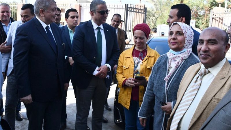 محافظ الفيوم يتفقد