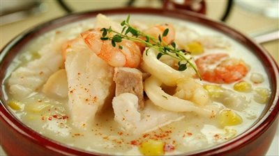 طريقة عمل شوربة السي فود على طريقة المطاعم