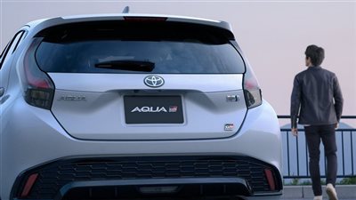 تويوتا تكشف مواصفات وأسعار 