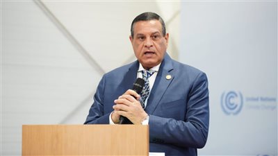  التنمية المحلية في أسبوع.. بدء تطبيق قانون المحال العامة.. وافتتاح مركز خدمات مصر بأسوان انفوجراف