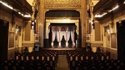 ابتهالات دينية تراثية ومعاصرة في حفل على مسرح معهد الموسيقى