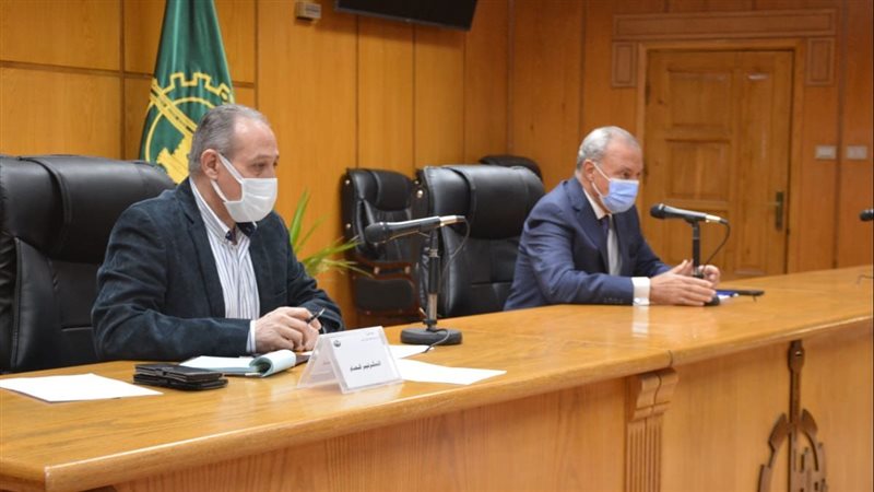 محافظ القليوبية خلال
