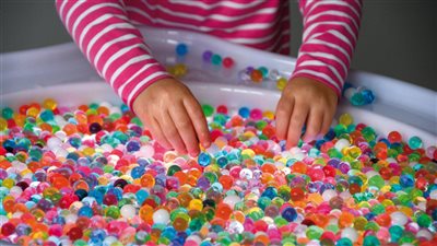 لسبب غير متوقع.. طفلة رضيعة تجري 5 عمليات جراحية