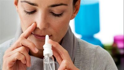 بعد زيادة أسعارها.. طبيب يوضح بديل بخاخات ماء البحر