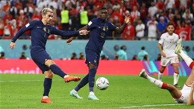 فرنسا تتقدم بشكوى للفيفا بعد إلغاء هدف جريزمان أمام تونس