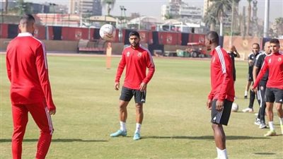 الأهلي يختتم استعداداته لمواجهة طلائع الجيش 