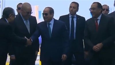 لحظة وصول السيسي لافتتاح مدينة المنصورة الجديدة| بث مباشر