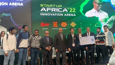 تكريم عدد من المبتكرين بجناح اﻹبداع وريادة اﻷعمال بمعرض Cairo ICT