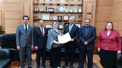 تكريم 12 عالمًا ضمن قائمة أفضل 2% من علماء العالم بجامعة بنها