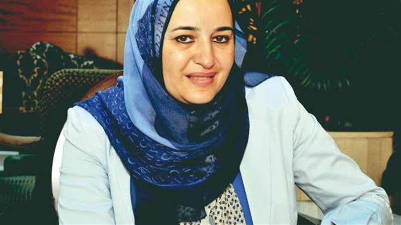الدكتورة عبير عصام