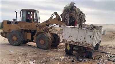 رفع  6172 طنا من المخلفات والقمامة خلال أسبوع بالإسماعيلية | صور 