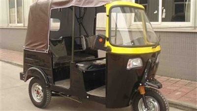 ضبط ٢٢ توكتوك مخالف للسير عكس الاتجاه فى المنوفية