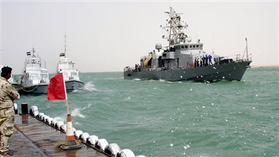 3 قطع بحرية عراقية تقتحم المياه الإقليمية للكويت.. ومطالبة بانسحابها فورا 