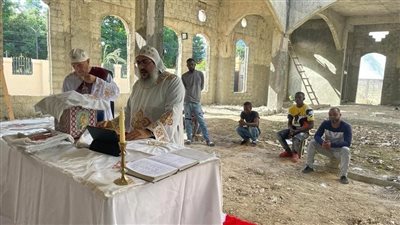 الأنبا يوسف يصلي أول قداس في بورتو بلاتا بجمهورية الدومينيكان