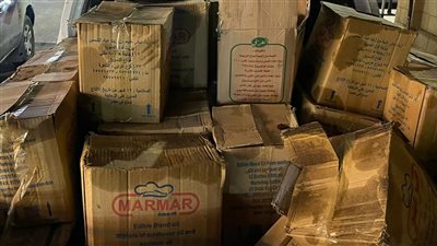 ضبط 500 زجاجة زيت تمويني مخفية في دورة مياه بالإسماعيلية