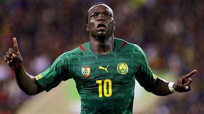 فينسينت أبو بكر يعيد ذكرى هدف إيتو أمام البرازيل