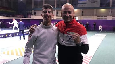 يوسف شامل يتأهل لنصف نهائي كأس العالم لسلاح سيف المبارزة ويضمن ميدالية