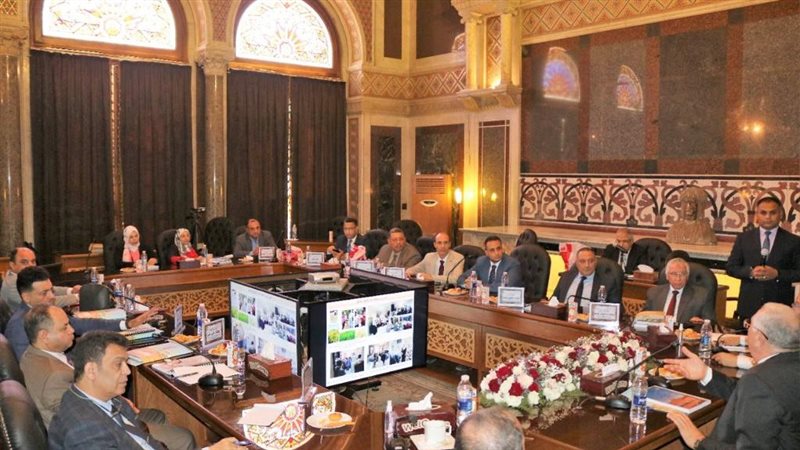  مجلس إدارة مركز