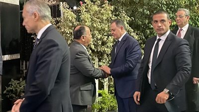 بحضور وزيري الداخلية والأوقاف.. بدء عزاء والدة زوجة وزير المالية 