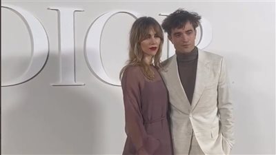  روبرت باتينسون: إقامة عرض Dior في الأهرامات شىء من الجنون | فيديو