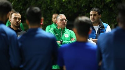 الظهور الأول للجهاز الفني الجديد للمصري بعد إقالة ايهاب جلال |صور