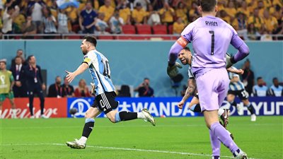 ميسي يكتب التاريخ مع الأرجنتين في مباراته رقم 1000 |فيديو وصور 