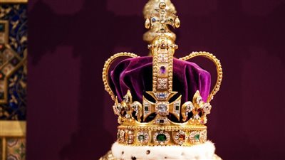 استعدادا لتتويج تشارلز.. نقل تاج سانت إدوارد لمكان آخر 