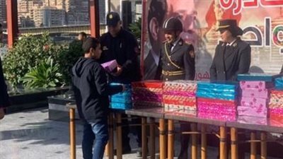 ضحك ولعب وهدايا.. الداخلية تشارك المواطنين الاحتفال باليوم العالمي لذوى الإعاقة | صور