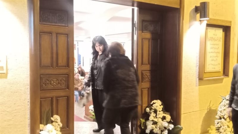 عزاء شقيق هاني شكري