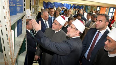 وزير الأوقاف ورئيس جامعة الأزهر يفتتحان معرض المجلس الأعلى للشئون الإسلامية 