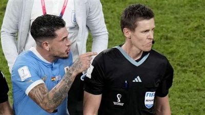 لاعب أوروجواي مهدد بالإيقاف 15 مباراة بعد تصريحاته المسيئة للحكام 
