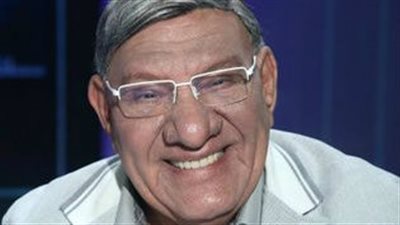 مرض مفيد فوزي.. أسباب وخطورة انسداد القنوات المرارية وطرق العلاج