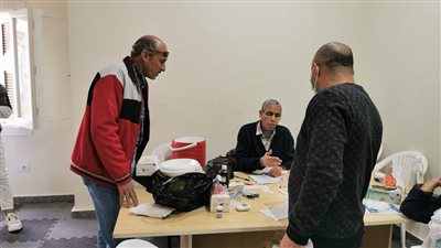 ختام اليوم الثاني من تنفيذ القوافل الطبية بمبادرة اعرف رقمك بمدينة كفر الدوار | صور 