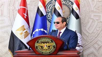 السيسي يتفقد محور التعمير بالإسكندرية